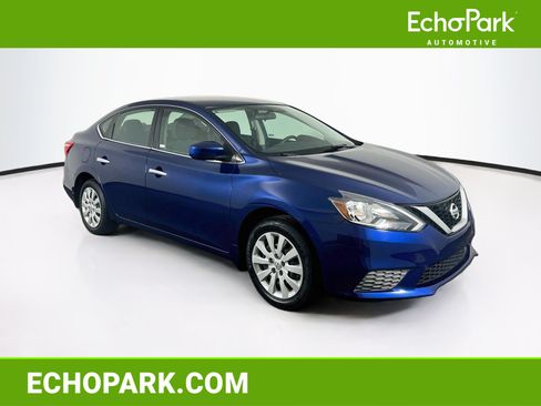 Used 2019 Nissan Sentra FWD image 1
