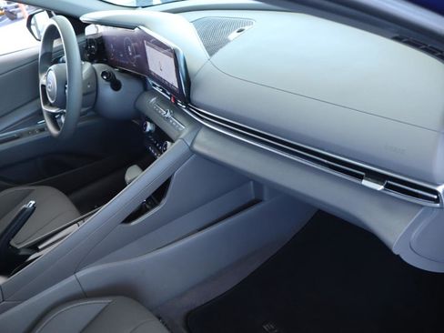 Used 2024 Hyundai Elantra SEL image 41