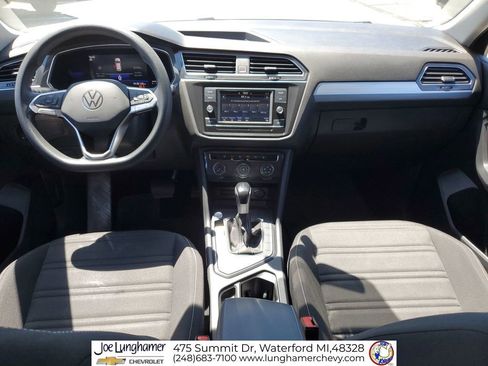 Used 2022 Volkswagen Tiguan S FWD image 19