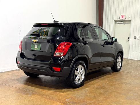 Used 2020 Chevrolet Trax LS w/ Tint and Cruise Package image 7