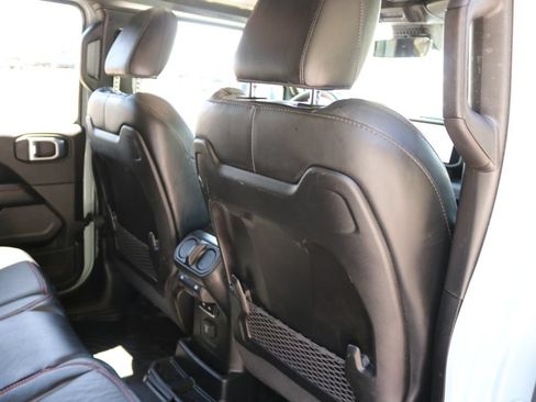 Used 2024 Jeep Wrangler Unlimited Rubicon AWD/4WD image 20