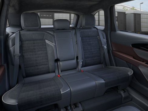 New 2026 Lincoln Nautilus Black Label AWD/4WD image 11