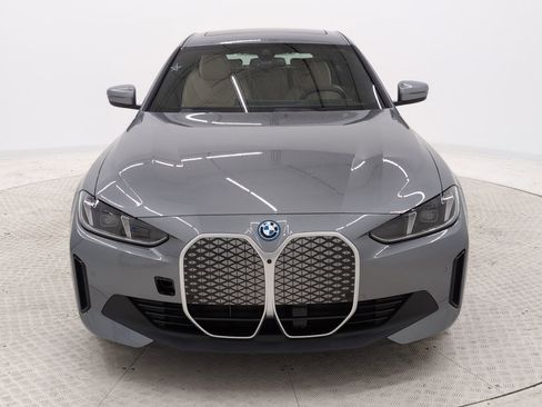 Certified 2025 BMW i4 eDrive40 w/ Premium Package image 6