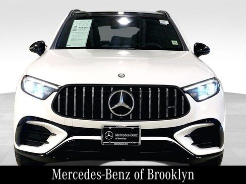 Used 2026 Mercedes-Benz GLC 43 AMG 4MATIC image 4