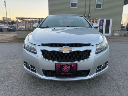 Used 2013 Chevrolet Cruze LT w/ RS Package image 2