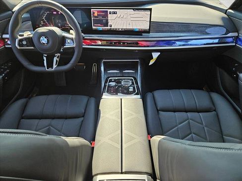 New 2025 BMW 760i xDrive 760i xDrive image 15