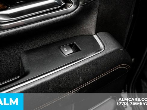 Used 2024 Chevrolet Silverado 3500 High Country image 59