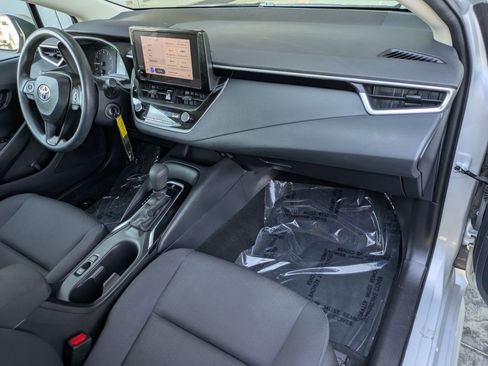 Used 2023 Toyota Corolla LE image 28