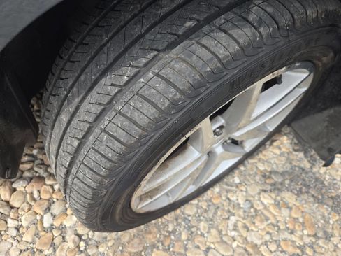 Used 2012 Ford Fusion SEL image 10