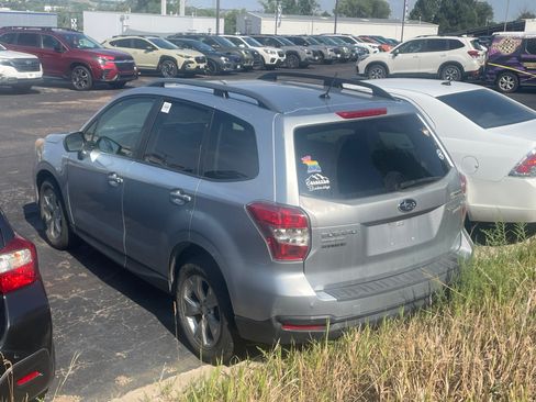 Used 2015 Subaru Forester 2.5i Premium AWD/4WD image 3