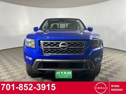 Used 2024 Nissan Frontier SV w/ SV Convenience Package image 11