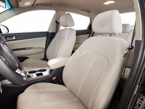 Used 2018 Kia Optima LX FWD image 15