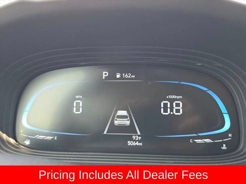 Certified 2025 Hyundai Venue Limited FWD image 13