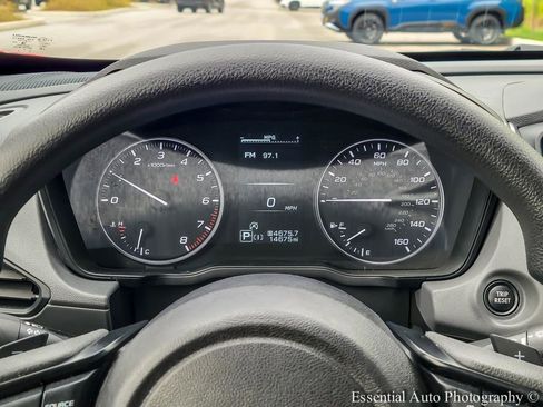 Used 2024 Subaru Crosstrek 2.0i Premium AWD/4WD image 17