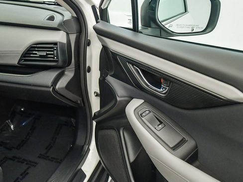 Used 2023 Subaru Outback Premium image 17