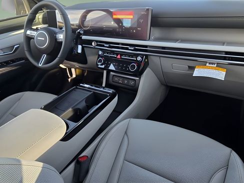 New 2026 Hyundai Tucson Limited image 26