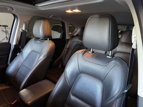 Used 2022 MAZDA CX-5 AWD 2.5 S w/ Premium Package image 18