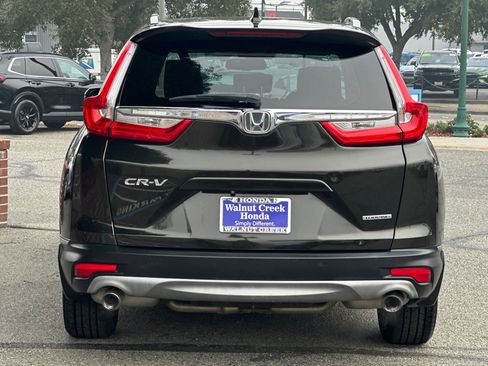 Used 2017 Honda CR-V Touring image 5