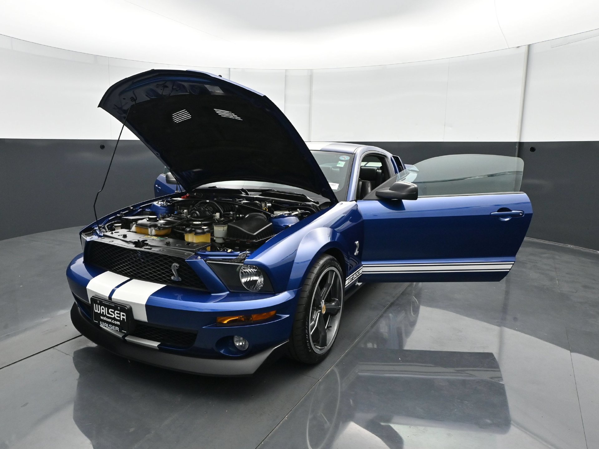 Used 2007 Ford Mustang Shelby GT500 RWD image 27