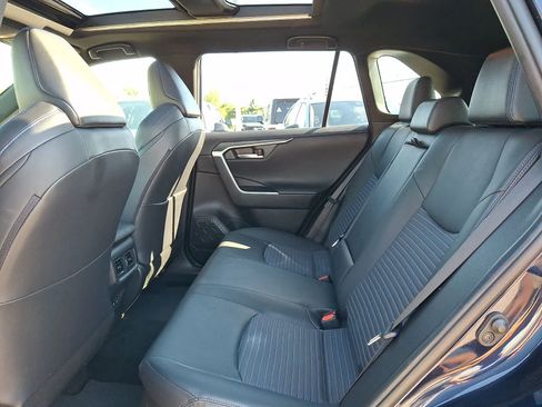 Used 2019 Toyota RAV4 XSE AWD/4WD image 11