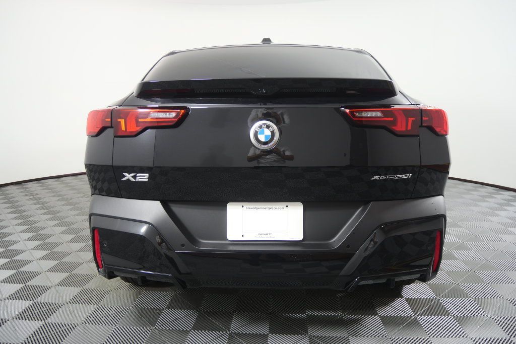 Certified 2026 BMW X2 xDrive28i AWD/4WD image 5