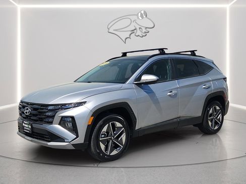 Used 2025 Hyundai Tucson SEL AWD/4WD image 1