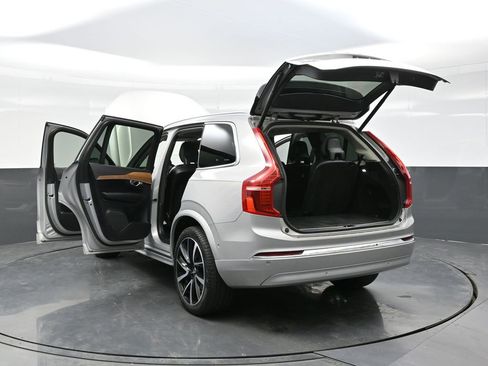 Used 2023 Volvo XC90 B6 Plus w/ Protection Package Premier image 40