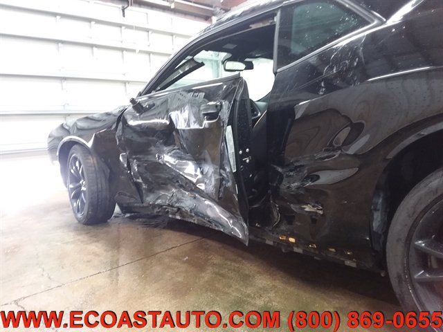 Used 2017 Dodge Challenger SXT w/ Blacktop Package RWD image 17