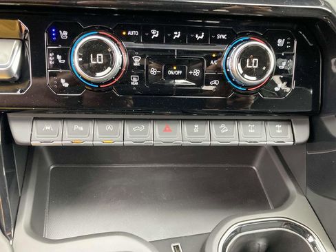 New 2025 GMC Sierra 1500 AT4X AWD/4WD image 21