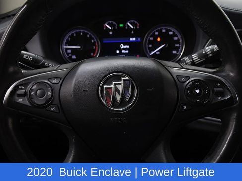 Used 2020 Buick Enclave Essence image 11