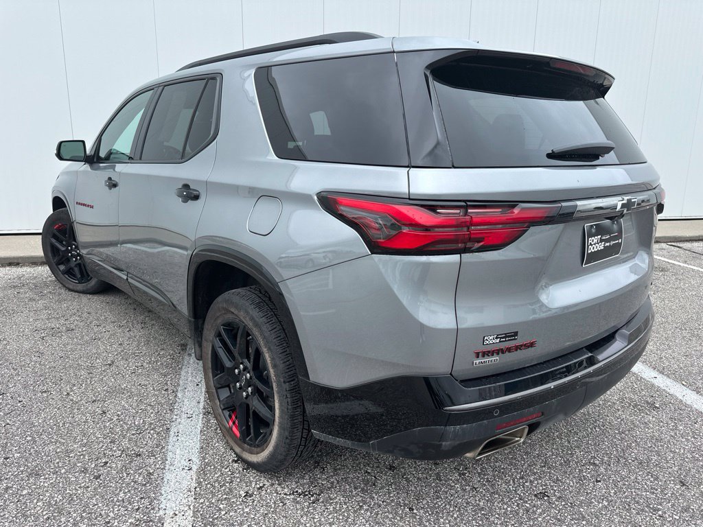 Used 2024 Chevrolet Traverse Premier w/ Redline Edition AWD/4WD image 5