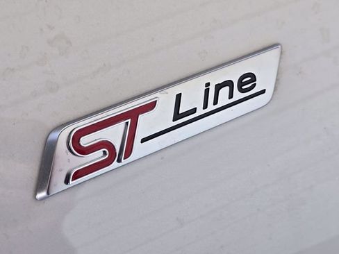 New 2026 Ford Explorer ST-Line w/ ST-Line Street Pack RWD image 7