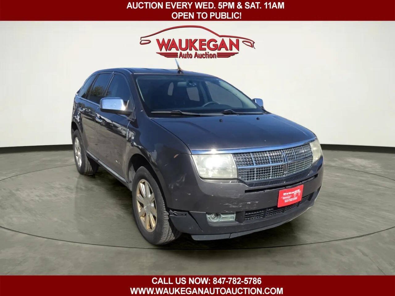 Used 2010 Lincoln MKX AWD image 3