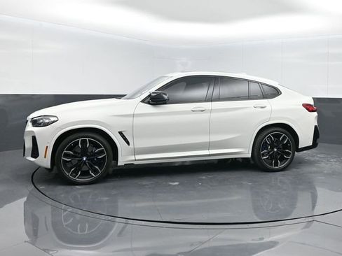 Used 2024 BMW X4 M40i w/ Premium Package image 4