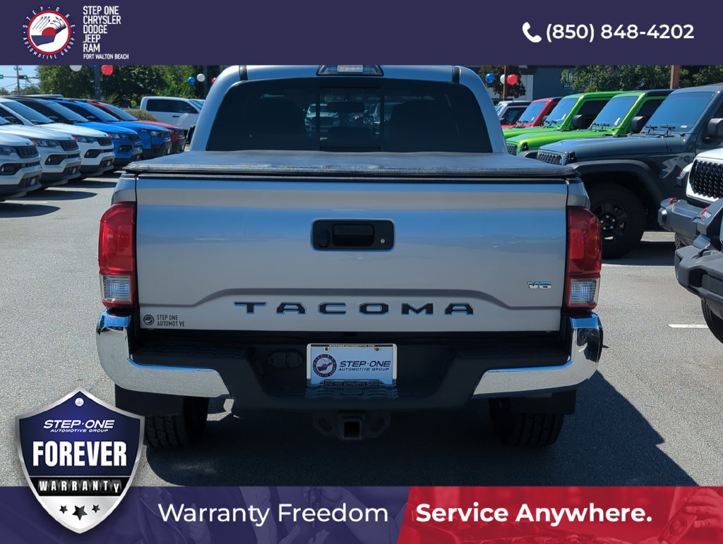 Used 2017 Toyota Tacoma TRD Off-Road w/ Tow Package RWD image 5