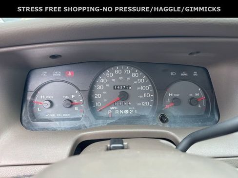 Used 2002 Mercury Grand Marquis GS image 26