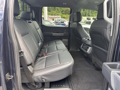 Certified 2024 Ford F250 Lariat w/ Lariat Ultimate Package AWD/4WD image 19