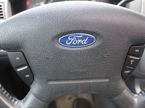 Used 2004 Ford Explorer Sport XLT AWD/4WD image 11