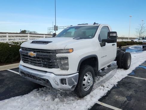 New 2025 Chevrolet Silverado 3500 W/T w/ WT Convenience Package image 28