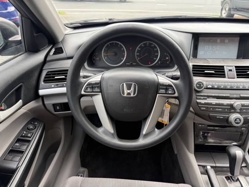 Used 2012 Honda Accord LX image 18