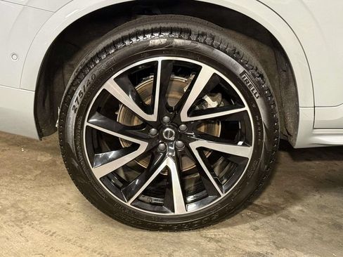 Used 2024 Volvo XC90 B6 Plus w/ Protection Package Premier AWD/4WD image 13