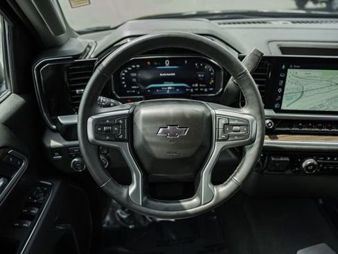 Used 2026 Chevrolet Silverado 1500 RST AWD/4WD image 29