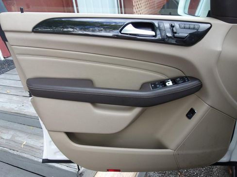 Used 2015 Mercedes-Benz ML 350 4MATIC image 18