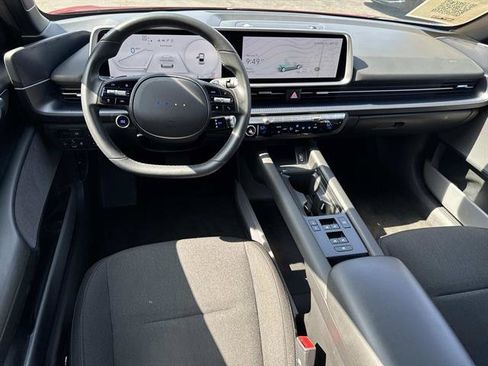 Used 2024 Hyundai Ioniq 6 SE RWD image 8