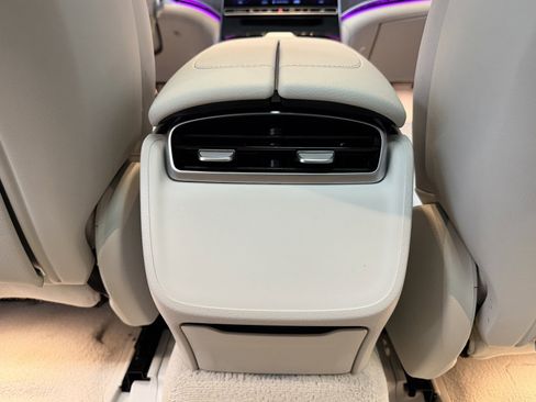 Certified 2023 Mercedes-Benz EQE 350+ 4MATIC Sedan image 39