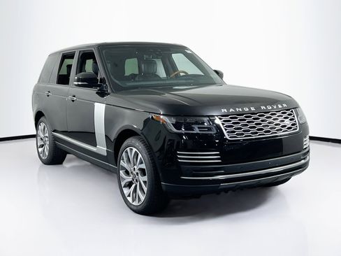 Used 2020 Land Rover Range Rover Autobiography image 3