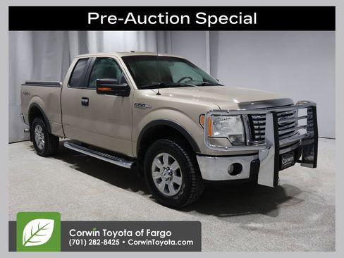 Used 2010 Ford F150 XLT image 1