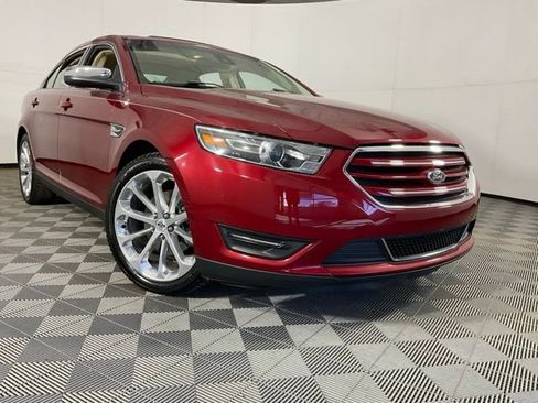 Used 2017 Ford Taurus Limited image 50