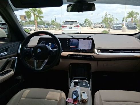 Used 2025 BMW X1 xDrive28i w/ Convenience Package AWD/4WD image 10