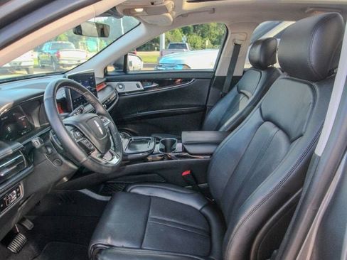 Used 2023 Lincoln Nautilus Reserve w/ Equipment Group 202A AWD/4WD image 15